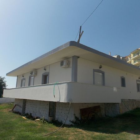 Rama Apartments Sarandë Exteriör bild