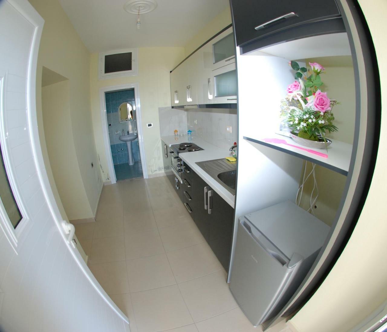 Rama Apartments Sarandë Exteriör bild